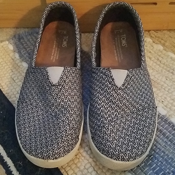 TOMS Women's Slip On Shoes Sz 7.5 - Picture 2 of 5